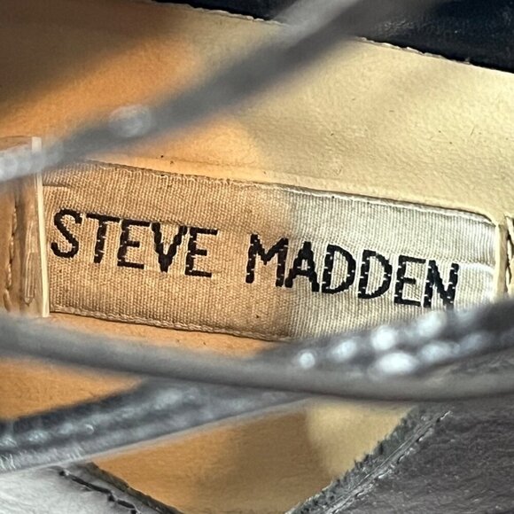 Steve Madden Vintage Chunky Heel Open Side Lace Ankle Closed Toe Bootie Black 8. - Picture 11 of 15